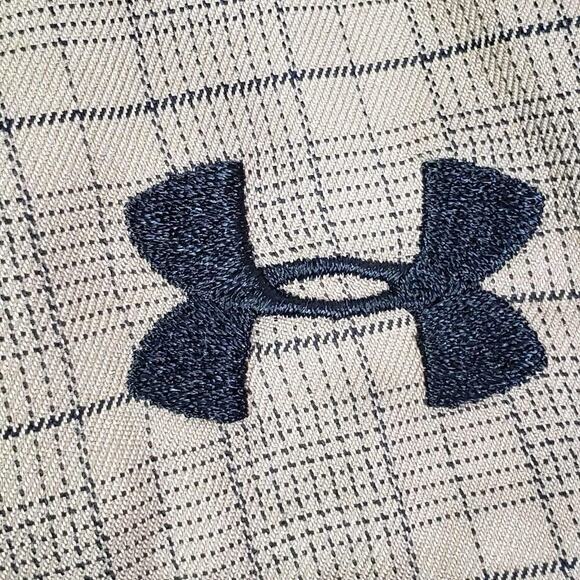 Under Armour UA Golf Shorts Men's Size 34 Tan Plaid Flat Front Performance - Picture 6 of 9